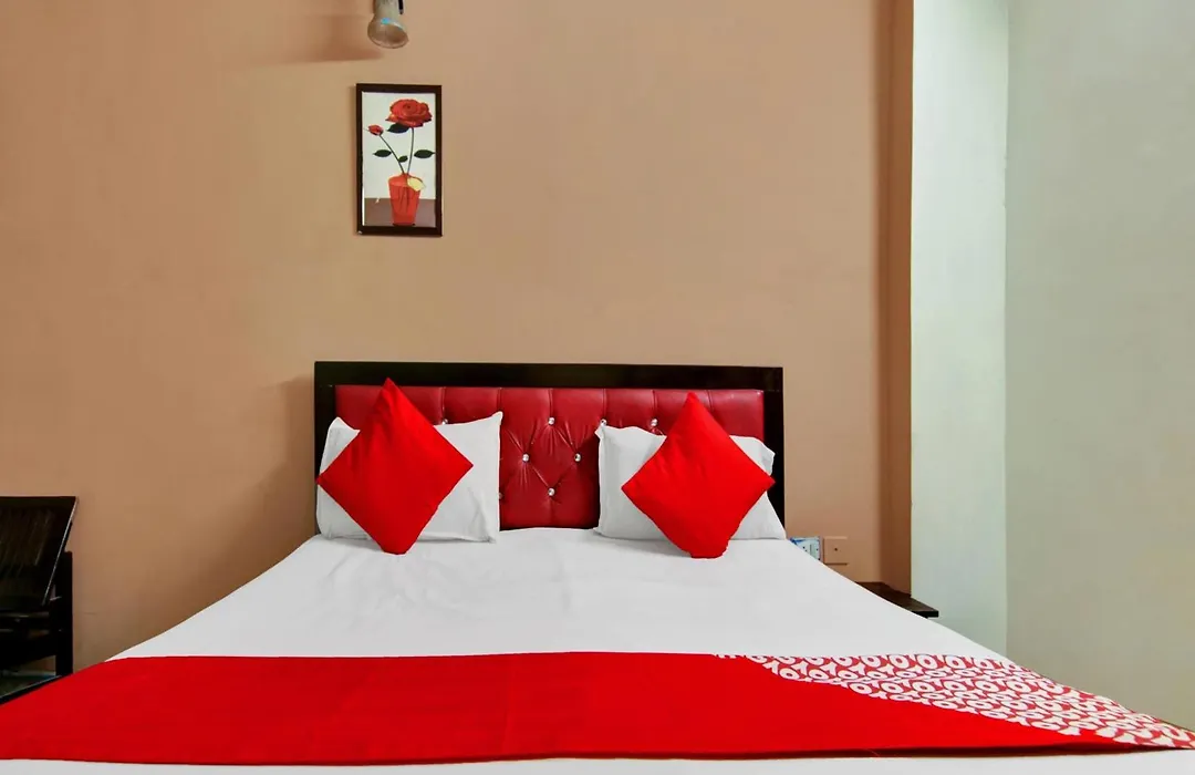 Hotel O Kalvin Plaza-1